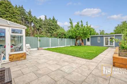 Elizabeth Road, Brentwood, Image 13