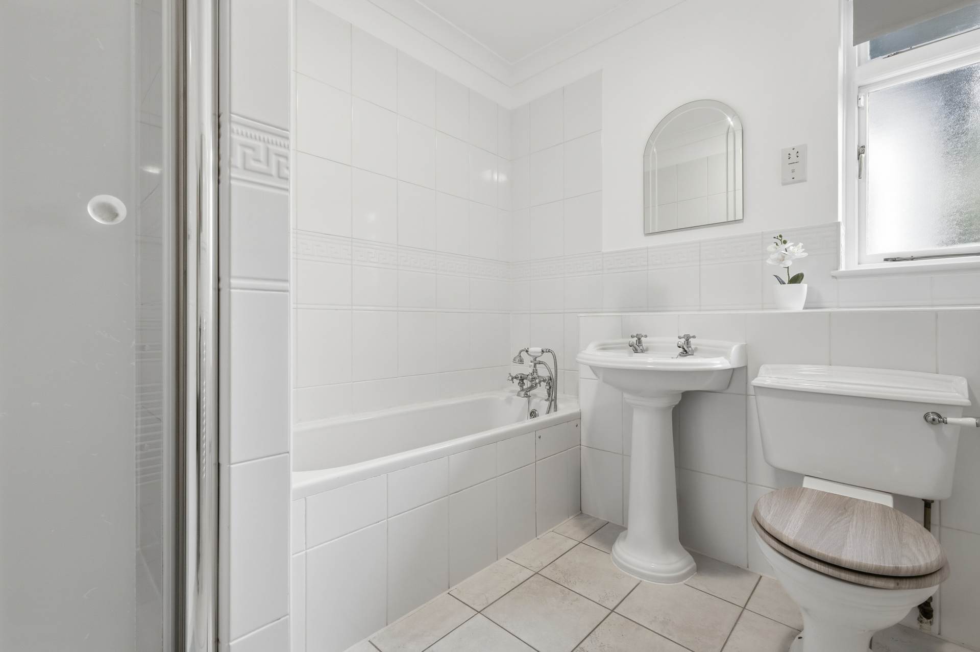 Fairfield Road, Brentwood, Image 11