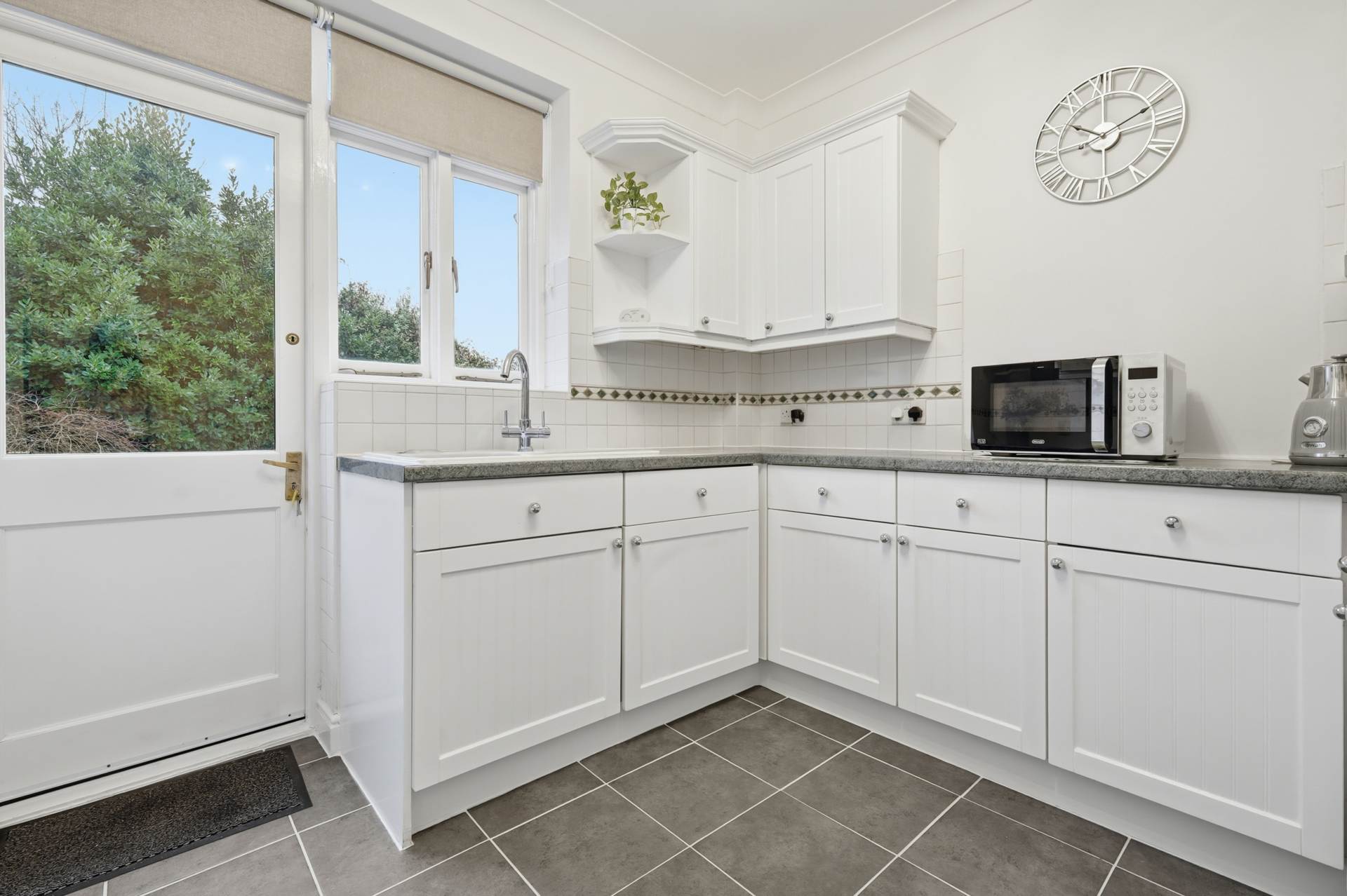 Fairfield Road, Brentwood, Image 6