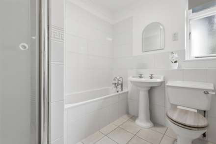 Fairfield Road, Brentwood, Image 11