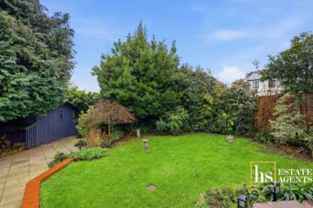 Fairfield Road, Brentwood, Image 16