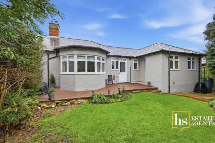 Fairfield Road, Brentwood, Image 19