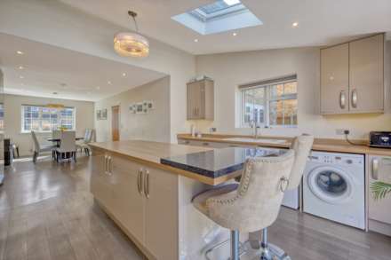 Pittman Close, Ingrave, Brentwood, Image 28