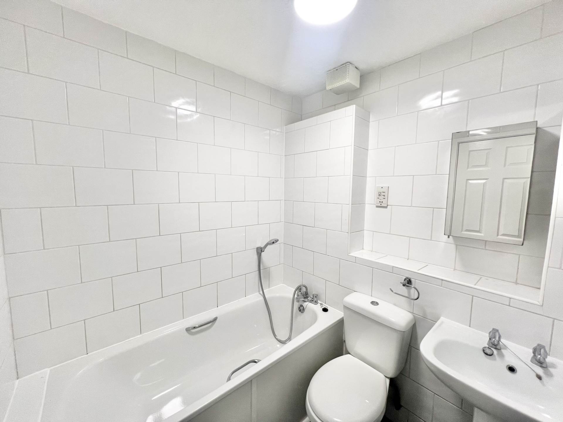 Hutchins Close, Hornchurch, Image 8