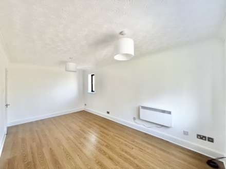 Hutchins Close, Hornchurch, Image 3