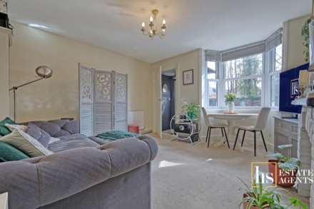 Warley Hill, Brentwood, Image 3