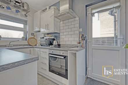 Warley Hill, Brentwood, Image 4