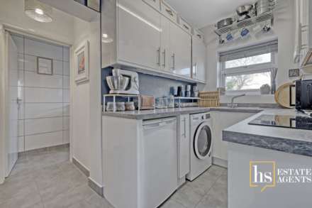 Warley Hill, Brentwood, Image 5