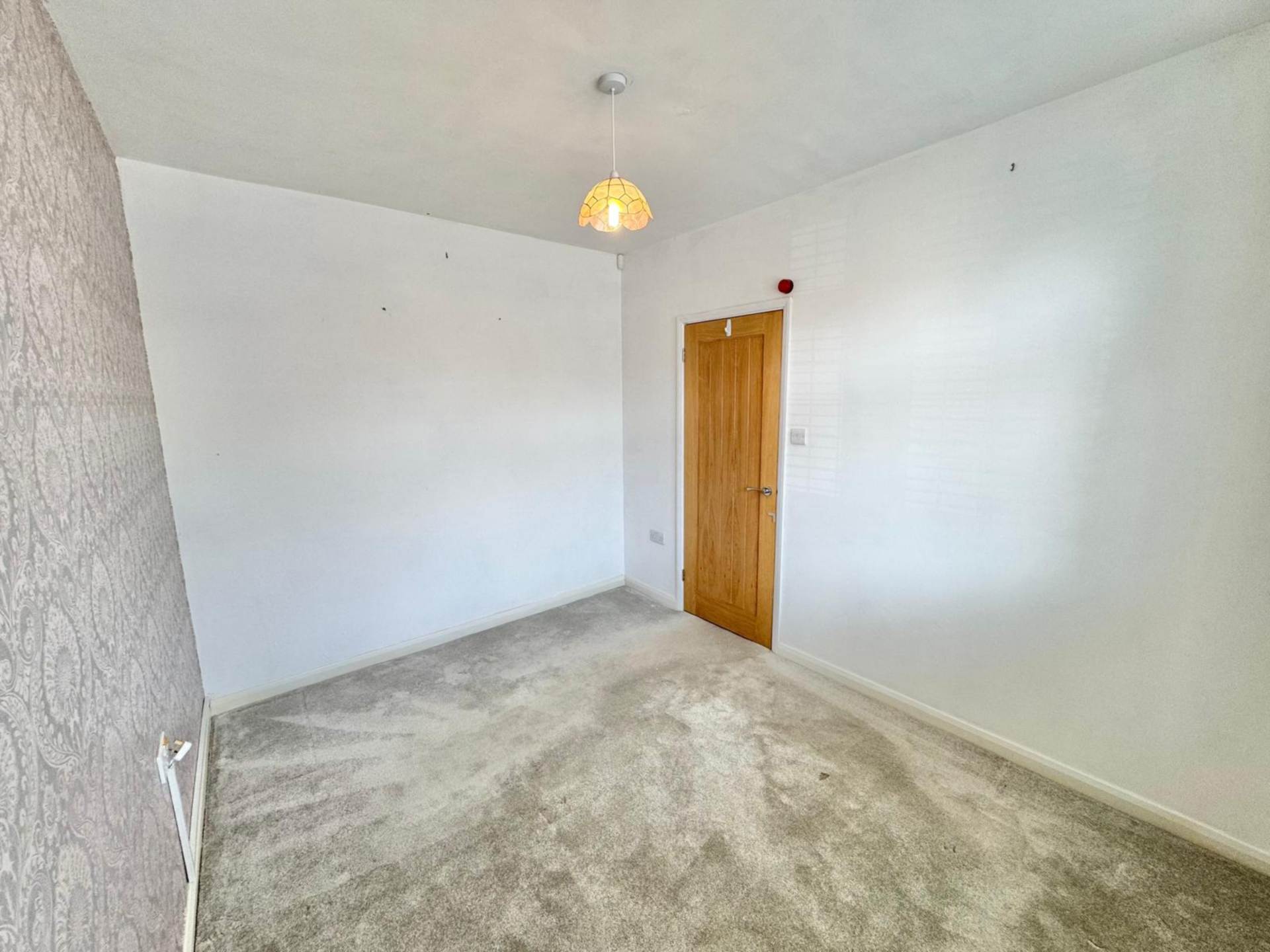 Hillfoot Avenue, Romford, Image 5