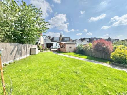 Hillfoot Avenue, Romford, Image 8