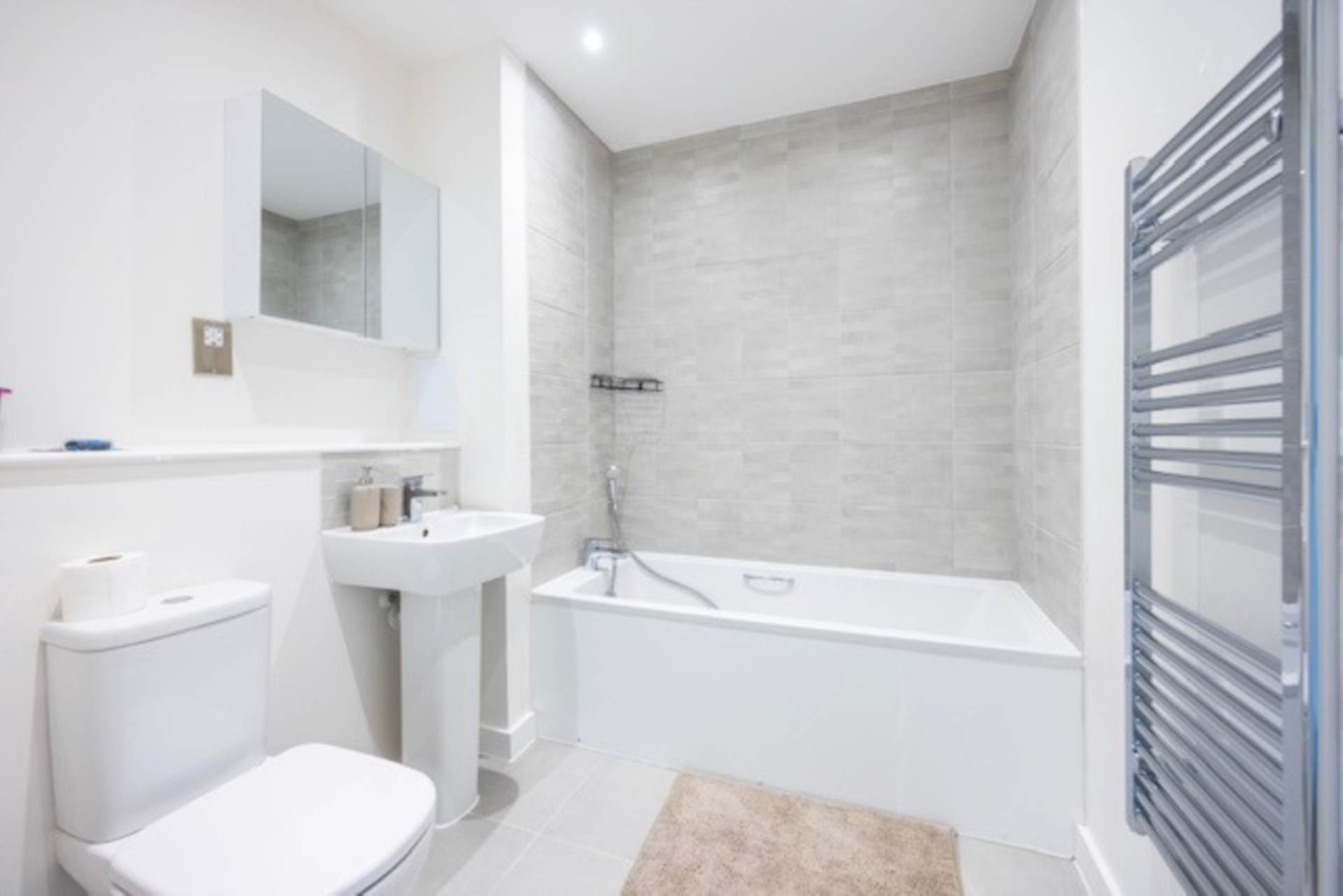Peregrine Drive, Brentwood, Image 18
