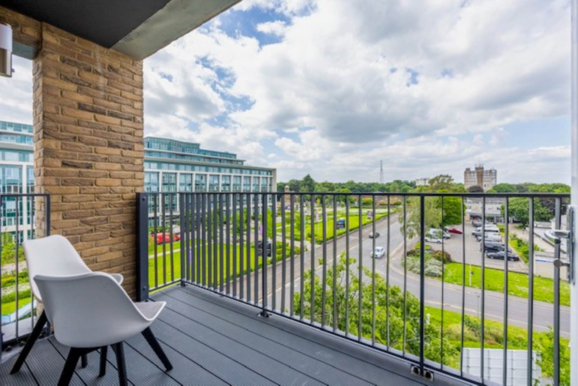 Peregrine Drive, Brentwood, Image 30