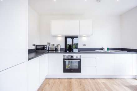 Peregrine Drive, Brentwood, Image 8
