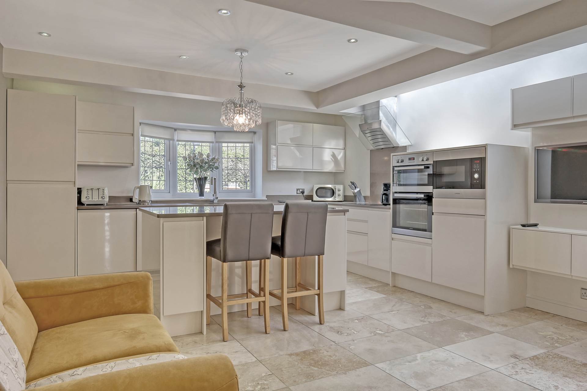 Brentwood Road, Ingrave, Brentwood, Image 1