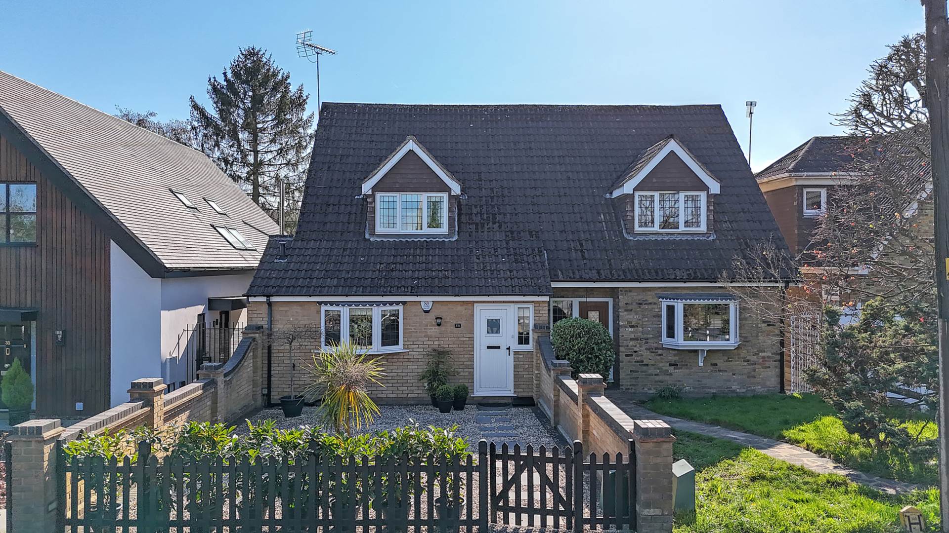 Brentwood Road, Ingrave, Brentwood, Image 2