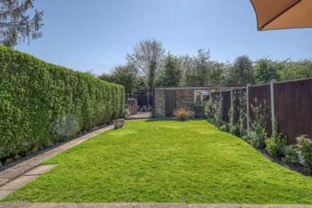 Brentwood Road, Ingrave, Brentwood, Image 18