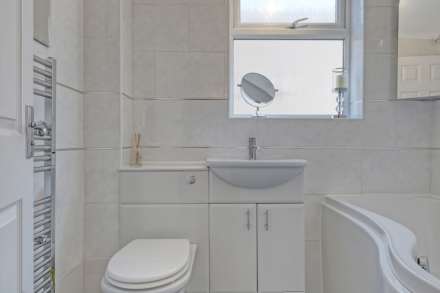 Brentwood Road, Ingrave, Brentwood, Image 9