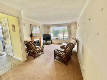 Rectory Chase, Doddinghurst, Image 3