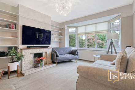 South Drive, Brentwood, Image 3