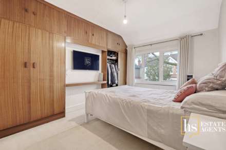 South Drive, Brentwood, Image 8