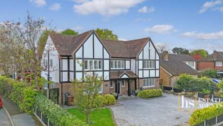 Park Avenue, Brentwood, Image 1