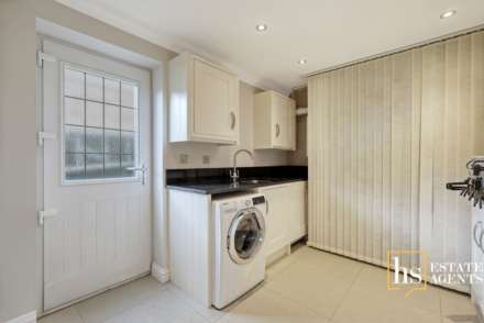 Park Avenue, Brentwood, Image 10