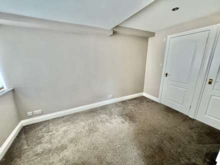 Pennyfields, Brentwood, Image 6
