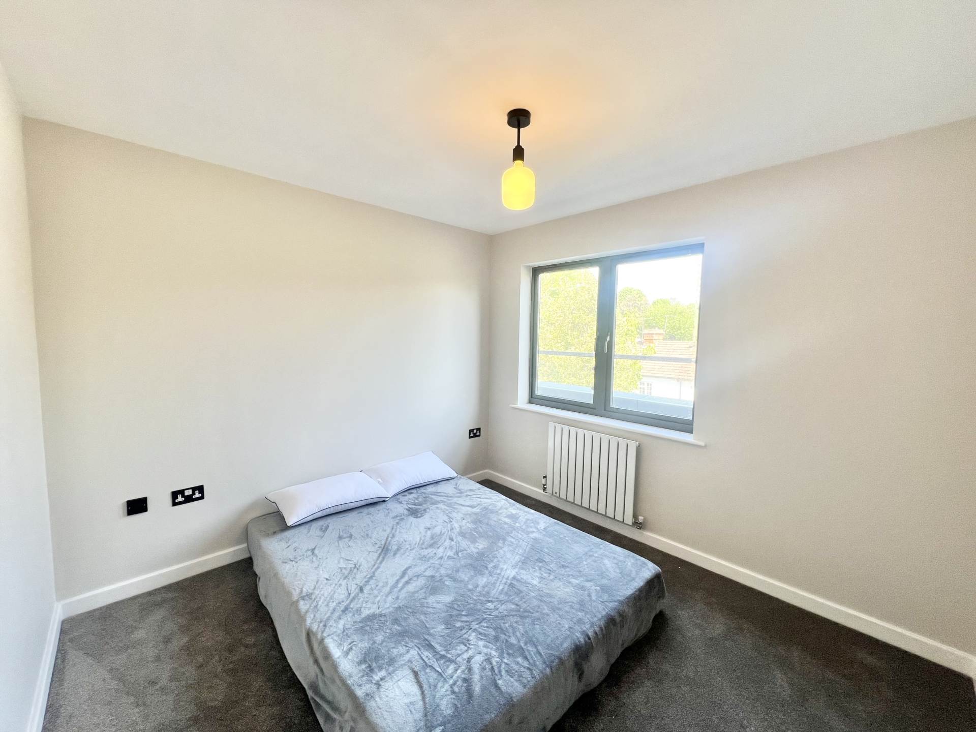 Helen House, Brentwood, Image 4