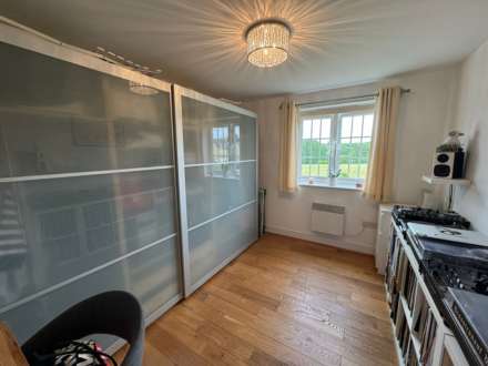 Milan Walk, Brentwood, Image 6