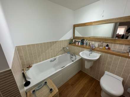Milan Walk, Brentwood, Image 7