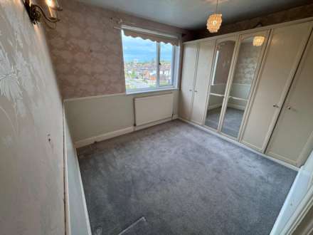 Manor Way, Brentwood, Image 6