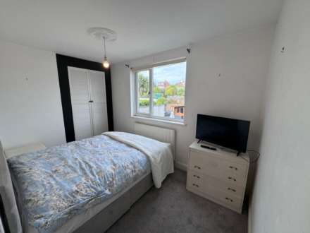Manor Way, Brentwood, Image 7