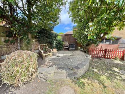 Manor Way, Brentwood, Image 9