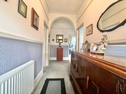 Ingrave Road, Brentwood, Image 10