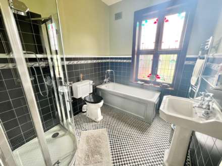 Ingrave Road, Brentwood, Image 12