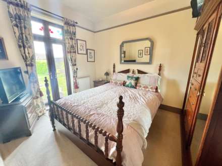 Ingrave Road, Brentwood, Image 13