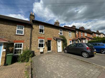 Crescent Road, Brentwood