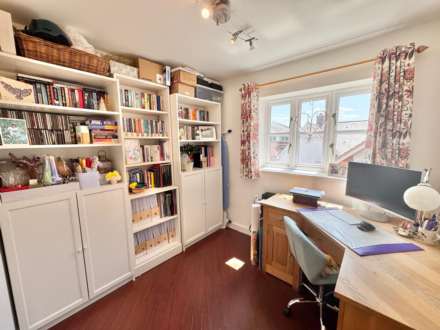 Hart Street, Brentwood, Image 10