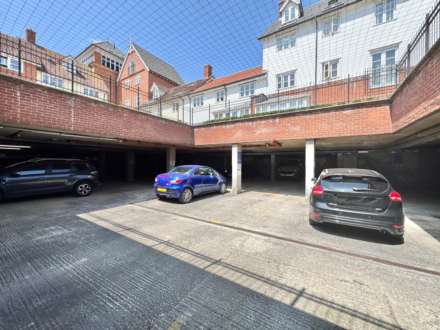 Hart Street, Brentwood, Image 16