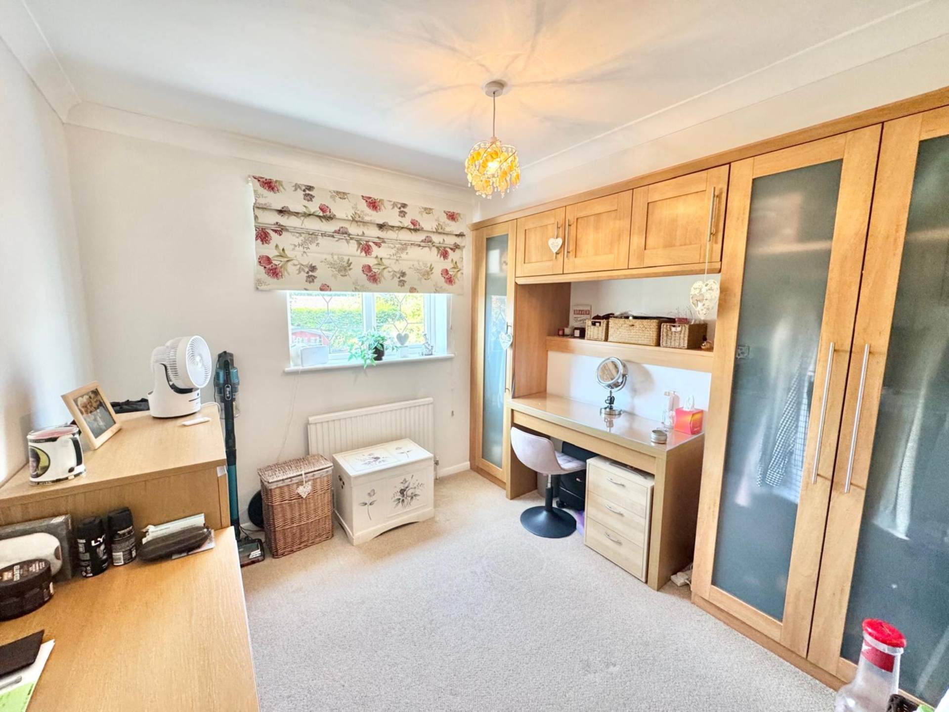 Stocksfield, Kelvedon Hatch, Image 10