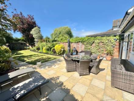 Stocksfield, Kelvedon Hatch, Image 12