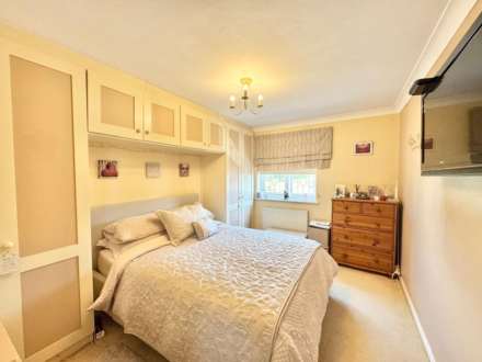 Stocksfield, Kelvedon Hatch, Image 9