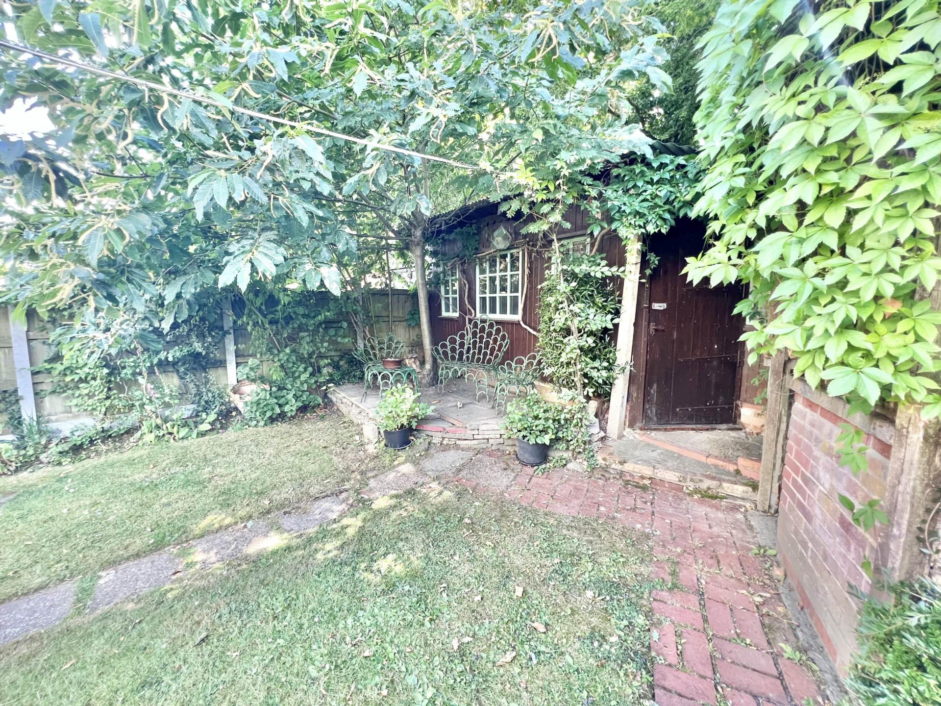 Hawthorne Avenue, Brentwood, Image 10