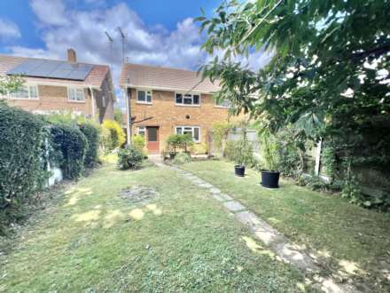 Hawthorne Avenue, Brentwood, Image 13