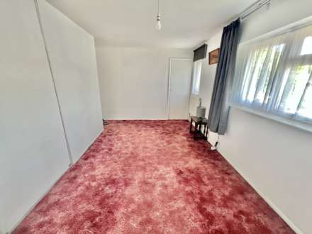 Hawthorne Avenue, Brentwood, Image 5
