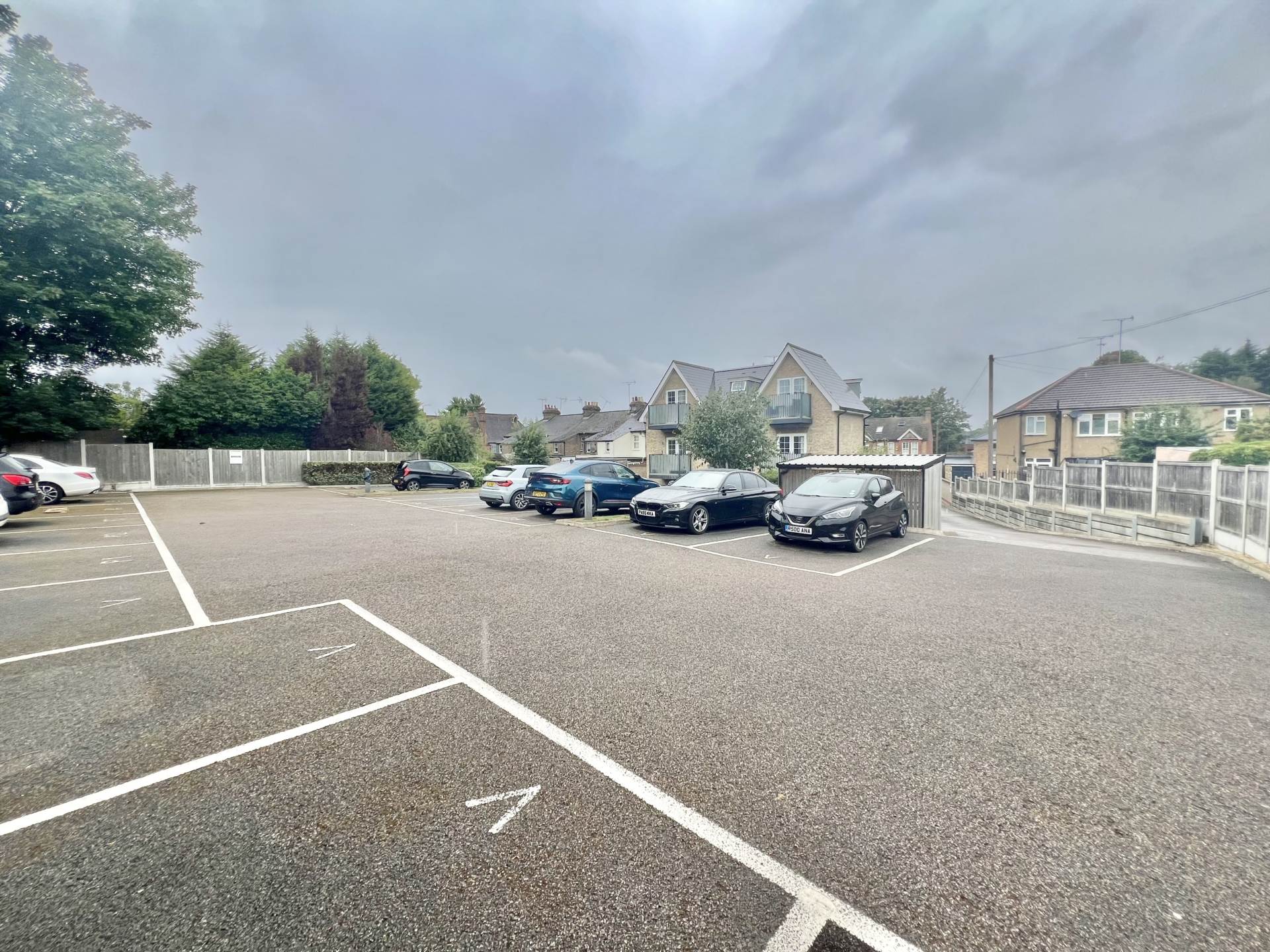 Crescent Road, Brentwood, Image 12