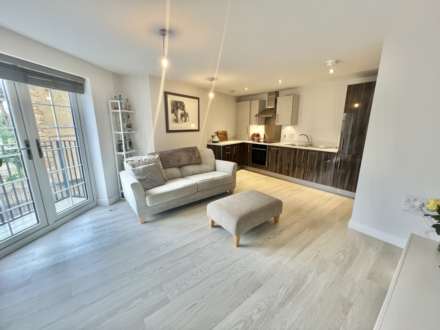Crescent Road, Brentwood, Image 5