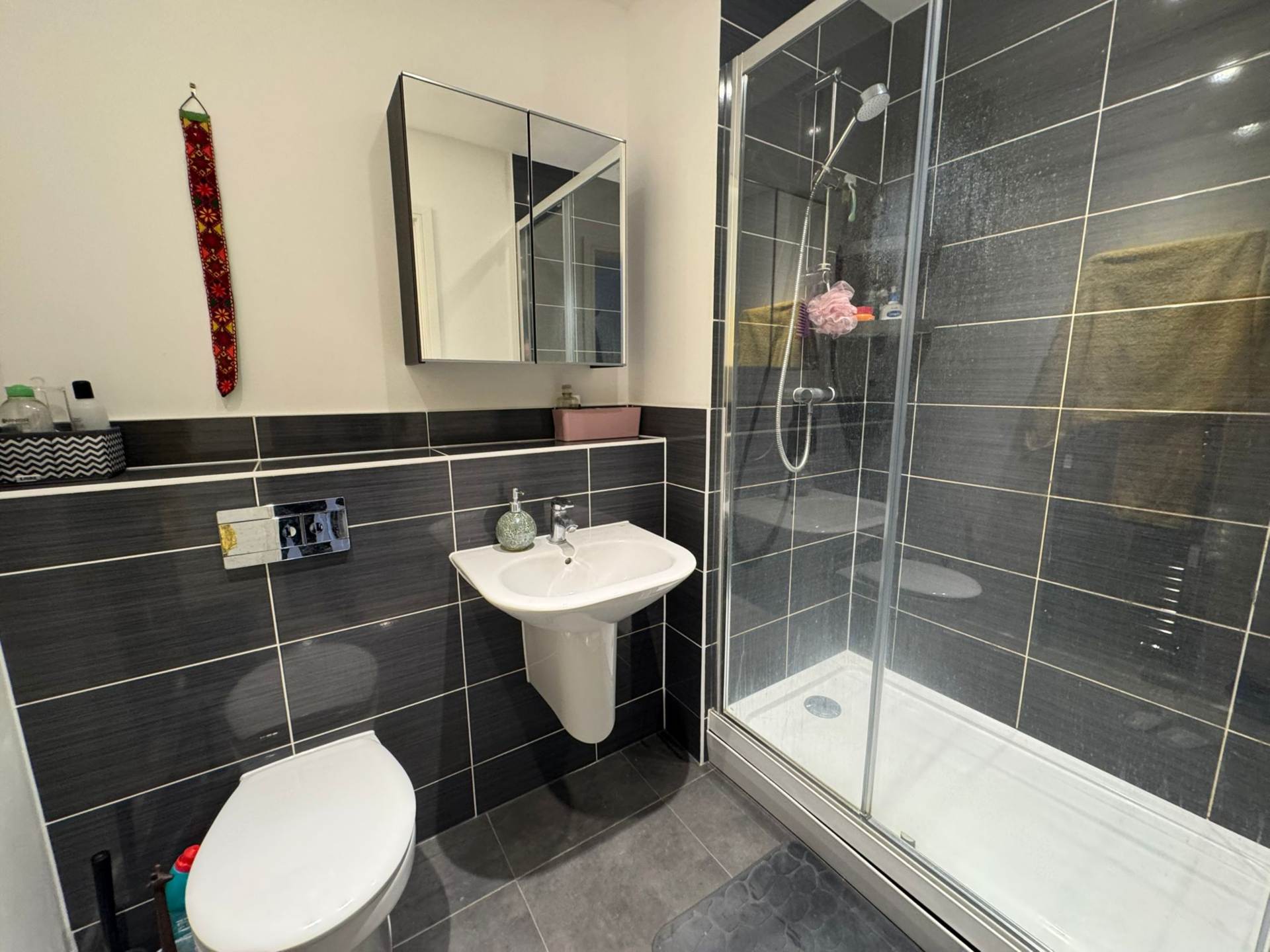 Florence Close, Brentwood, Image 5