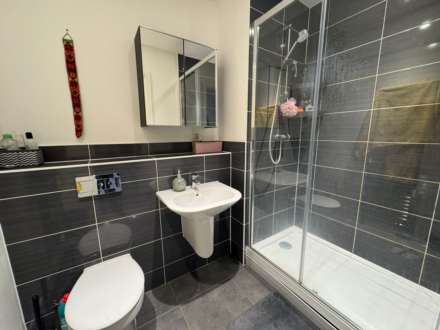 Florence Close, Brentwood, Image 5