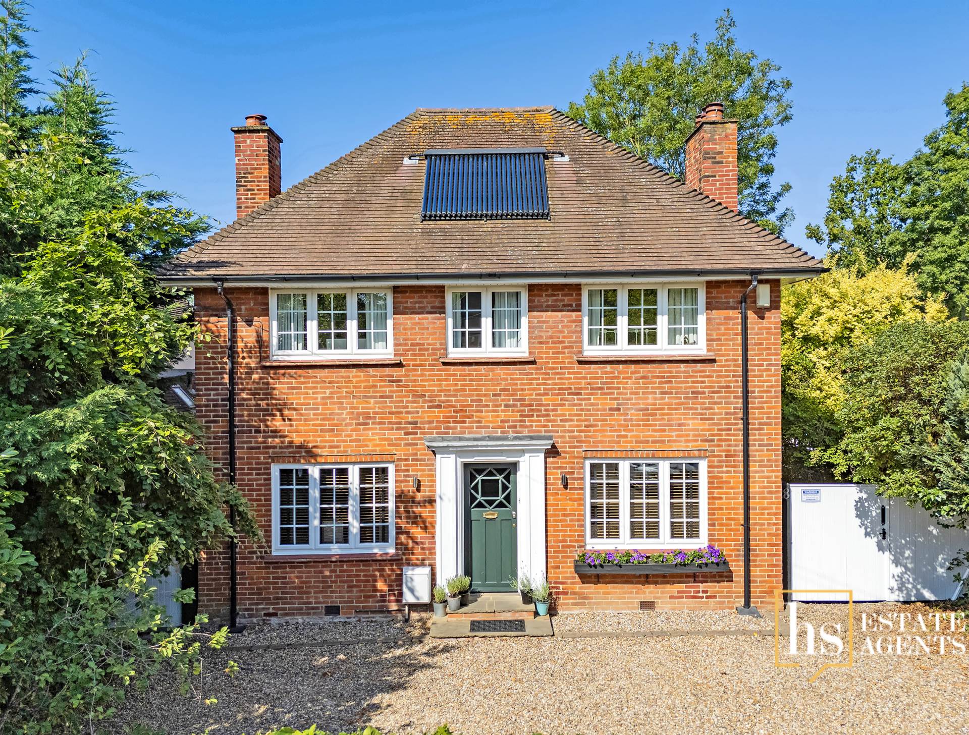 Hillside Walk, Brentwood, Image 1